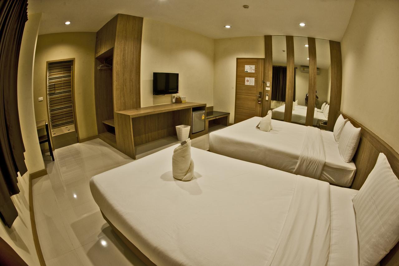 Omg Hotel Khonken Kültér fotó